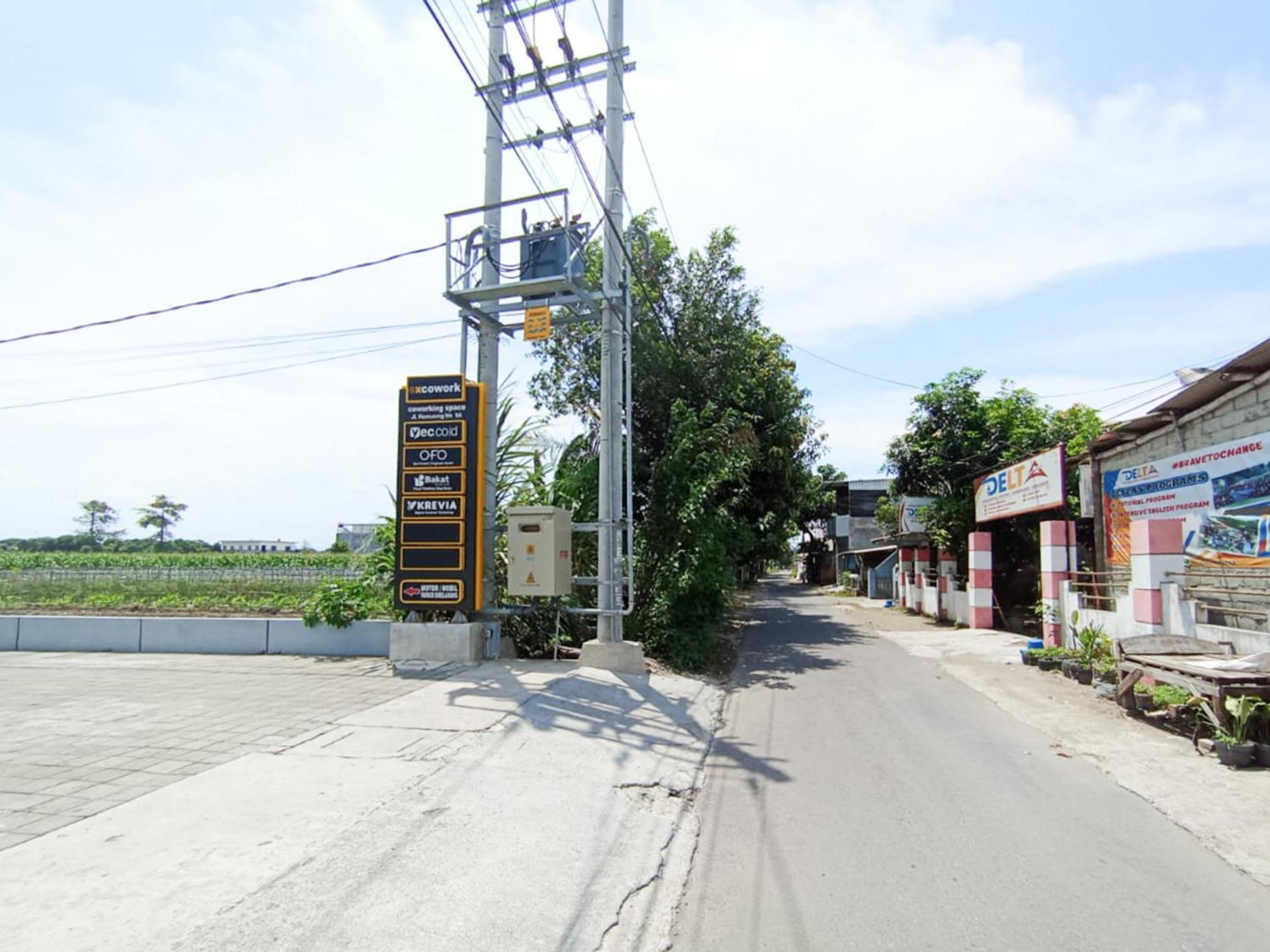 Ofo Kost Premium Kampung Inggris Pare Syariah Mitra Reddoorz Ξενοδοχείο Εξωτερικό φωτογραφία